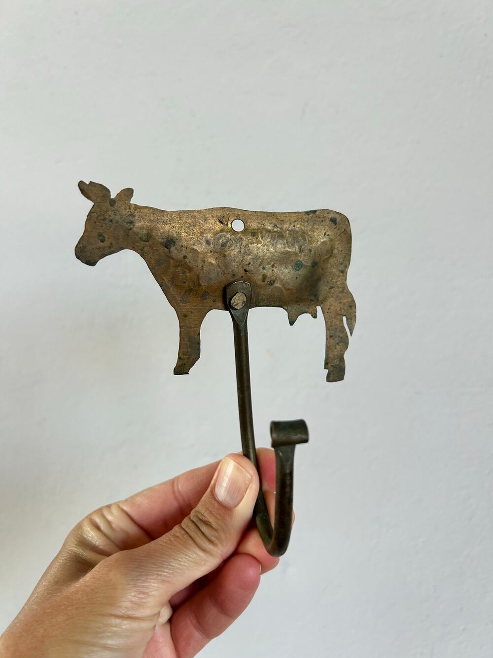 Vtg Copper Cow Wall Hook Farmhouse Rustic Animal Silhouette Hook Antique Patina